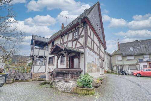 Titelbild - Wohnen mit Geschichte - provisionsfrei