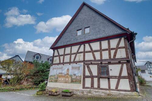 Rückansicht - 4 Zimmer Einfamilienhaus in Leun / Biskirchen
