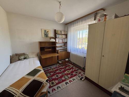 1. Zimmer im OG - 