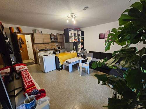 Wohn/Esszimmerbereich - 2 Zimmer Etagenwohnung in Waldkraiburg