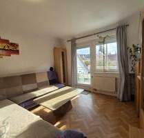 4 Zimmer und sonniger Balkon: Platz für Familien in zentrumsnaher Lage - Bönnigheim