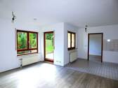 Wohnzimmer / Offene Küche - 2 Zimmer Terrassenwohnung zum Kaufen in Markdorf