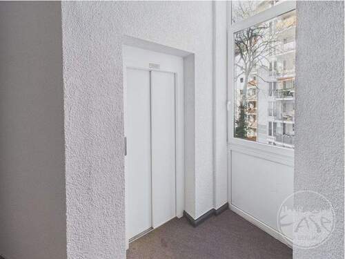 F_Fahrstuhl_Hof - 