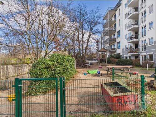 I_LA57_Spielplatz - 