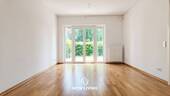 Wohnzimmer - 2 Zimmer Etagenwohnung zum Kaufen in Sarstedt