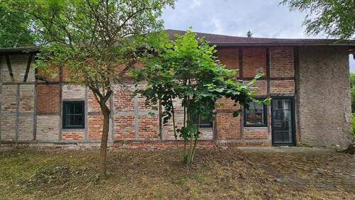 Nordwestgiebel.jpg - 6 Zimmer Mehrfamilienhaus, Wohnhaus in Rothemühl