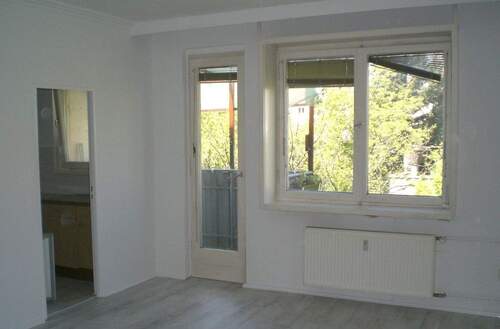 Zimmer 1 - Charmante 1-Zimmer-Wohnung mit Balkon in Berlin-Spandau - bezugsfrei!