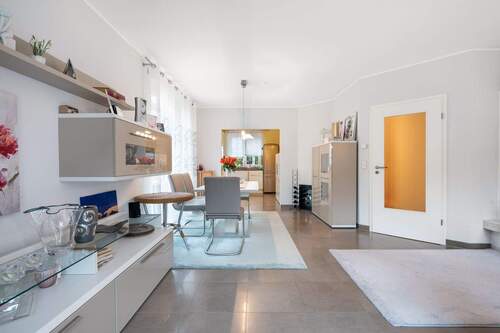 Wohnzimmer - Doppelhaushälfte mit 131,00 m² in Berlin zum Kaufen