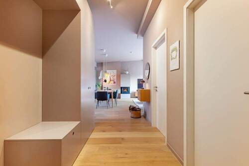 Eingangsbereich mit Garderobe - 