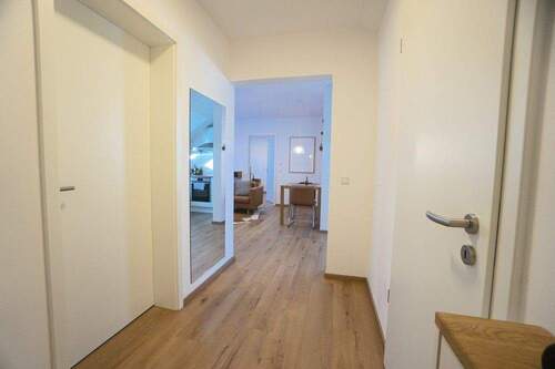 Eingangsbereich Wohnung - 3 Zimmer Etagenwohnung zur Miete in Nürnberg