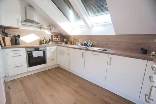 Einbauküche - Etagenwohnung mit 70,40 m&sup2; in Nürnberg zur Miete