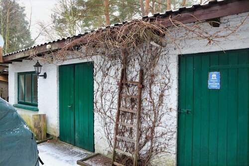 Massives Nebengelass - 