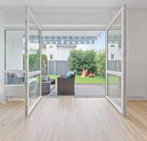 Lass die Sonne rein: Bezugsfreies Reihenhaus in Nürtingen-Enzenhardt frisch renoviert