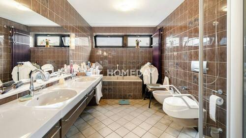 EG Badezimmer 1 - 