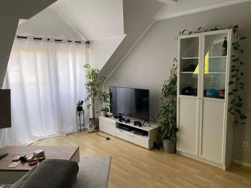 Bild 2 - 3 Zimmer Etagenwohnung zur Miete in Alzey
