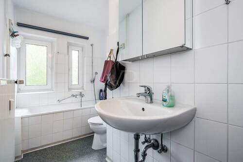 Badezimmer im Obergeschoss - 