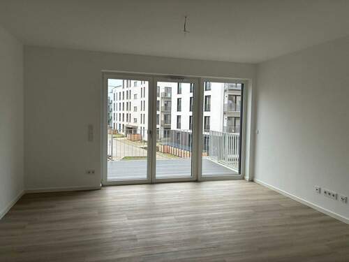 Wohnbereich - Kompakte 1 Zimmer Wohnung mit Balkon und Einbauküche