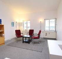 Zentrale Büroetage im Dachgeschoss - vielseitig nutzbar, gepflegt - Berlin Kreuzberg