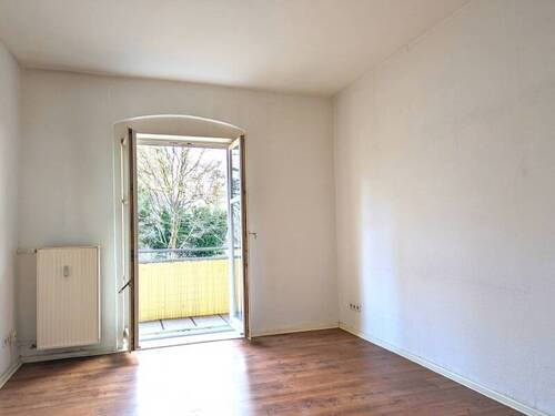 Wohnzimmer Beispiel 1 - 2 Zimmer Etagenwohnung in Berlin