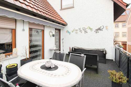Terrasse - 6 Zimmer Einfamilienhaus zum Kaufen in Lauffen am Neckar