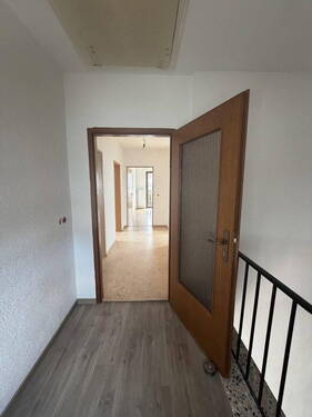 OG Flur Treppenhaus - 