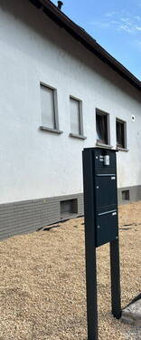 Neuer Briefkasten + Klingel - Einfamilienhaus mit 145,00 m&sup2; in Rüsselsheim am Main zum Kaufen
