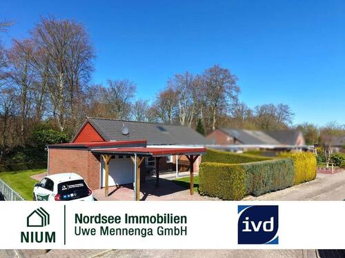 Außenansicht - GEMÜTLICHE HAUSHÄLFTE MIT TERRASSE, GARTEN UND CARPORT IN RUHIGER WOHNLAGE