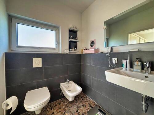 Master-Badezimmer im Staffelgeschoss - 