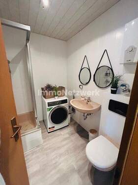 Badezimmer Ansicht 2 - 