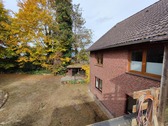 Blick von oben Garten mit Laube - Mehrfamilienhaus, Wohnhaus mit 230,80 m&sup2; in Suderburg zum Kaufen