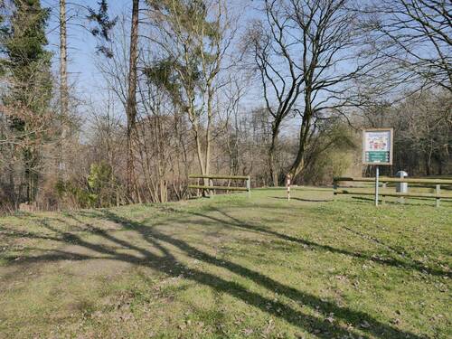 Ansicht Grundstück und angrenzender Zugang zum Spielplatz - Grundstück in Heide-Süderholm
