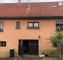Wannemacher Immobilien **** Einseitig angebautes Wohnhaus in ruhiger schöner Lage von Neunkirchen-Hangard ****