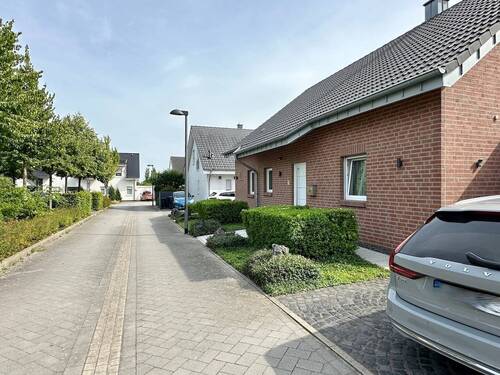 Anliegerstraße - 