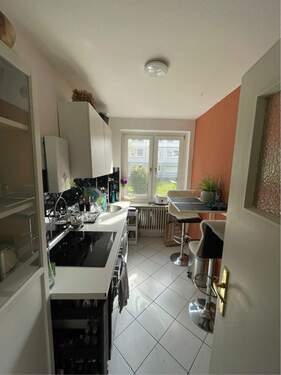 Küche aktuell - 1 Zimmer Etagenwohnung zur Miete in Düsseldorf