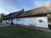 Ansicht - Spreewaldtypisches Landhaus mit Reetdach und eigenem Teich in BurgSpreewald