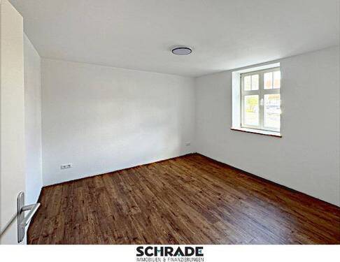 ...das Schlafzimmer - 2 Zimmer Etagenwohnung in Seehausen