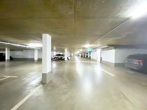 Stellplatz - Garage, Stellplatz zur Miete in Trier
