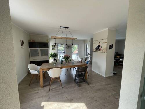 Bild 3 - 6 Zimmer Einfamilienhaus in Laufach