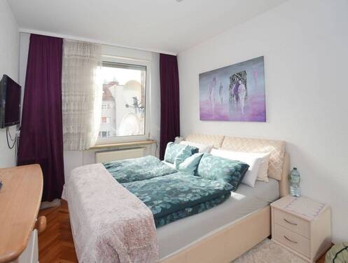 Schlafzimmer - 4 Zimmer Etagenwohnung in Nürnberg