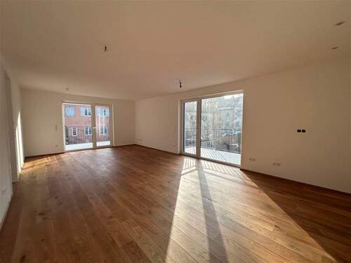 Wohnen - Etagenwohnung mit 91,00 m&sup2; in München zur Miete