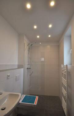 Beispielbild Gäste-WC - Einfamilienhaus mit 140,50 m&sup2; in Rövershagen zur Miete