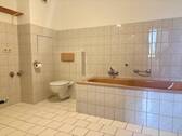 1. Obergeschoss Badezimmer - 