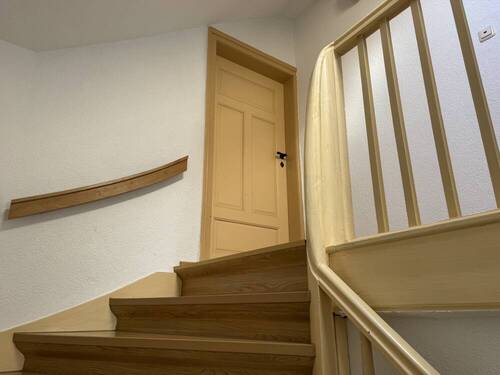 Treppe zum DG - 