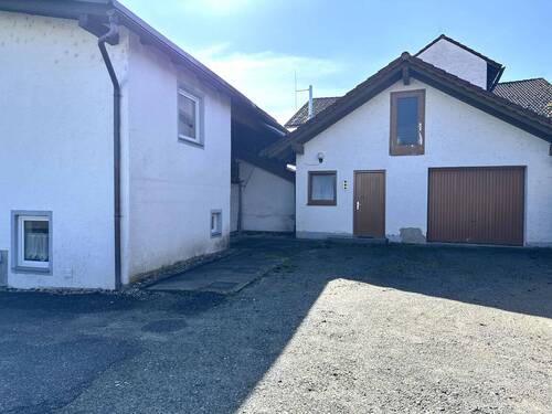 Garage mit Nebenraum.JPG - 