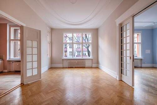 Weiterer Wohnbereich - 5 Zimmer Etagenwohnung in Berlin