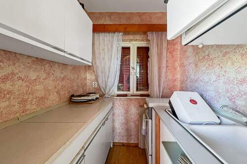 Küche - 2 Zimmer Mehrfamilienhaus, Wohnhaus in Hoppegarten