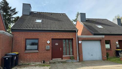 Ansicht vorn - 3 Zimmer Reihenmittelhaus in Zernien