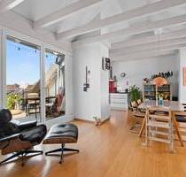 Lichterfüllte 4-Zimmerwohnung mit Terrasse und Personenaufzug in 79108 Freiburg-Herdern - Freiburg im Breisgau