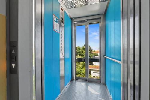 Fahrstuhl - Etagenwohnung mit 128,90 m&sup2; in Freiburg im Breisgau zum Kaufen