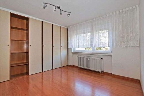 2 Schlafzimmer mit vielen Stellmöglichkeiten - 